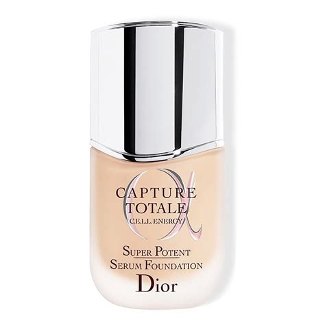 recensioni fondotinta siero dior|Capture Totale Super Potent Serum Foundation .